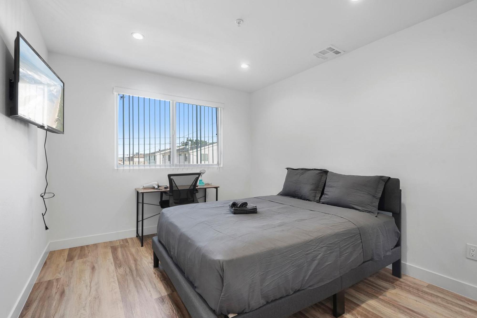 Spacious Bedroom W Shared Bathroom Bed and breakfast Los Ángeles